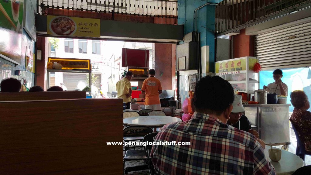 Inside Kafe Ping Hooi