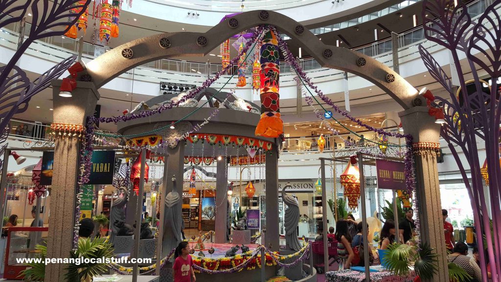 Queensbay Mall Deepavali Decorations_Gazebo