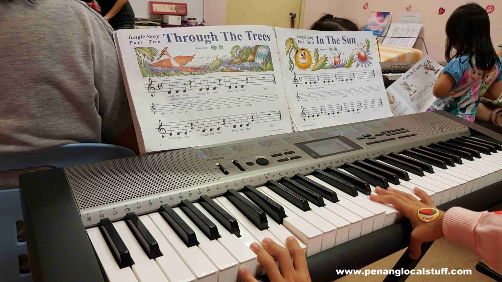 Encore On Keys Junior Piano Class