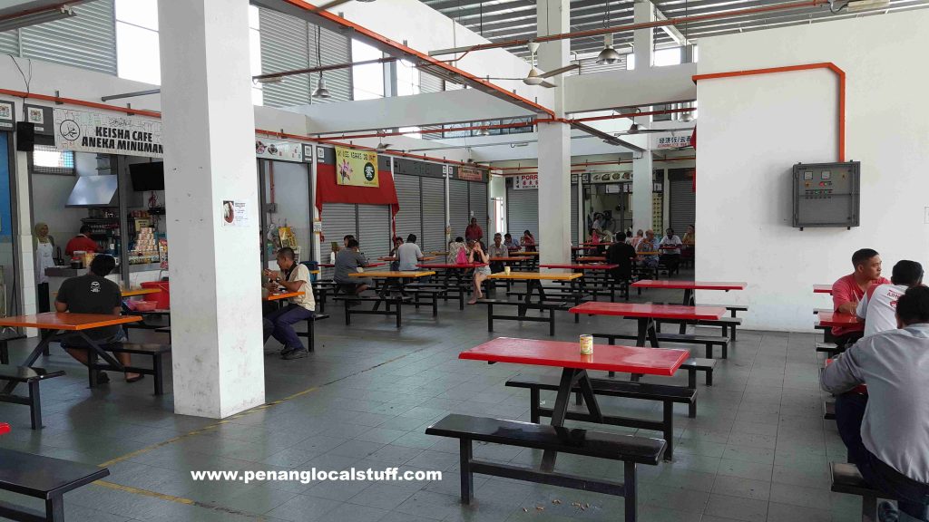 Inside Pasar Dan Kompleks Makanan Jalan Permai