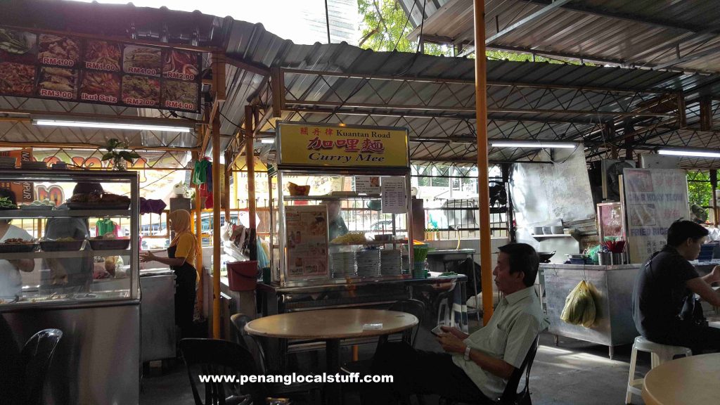 Kuantan Road Curry Mee Stall In Hai Beng Coffee Shop