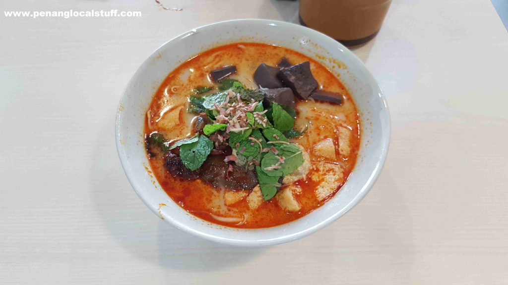 A Bowl Of Lao Mu Zi Curry Mee