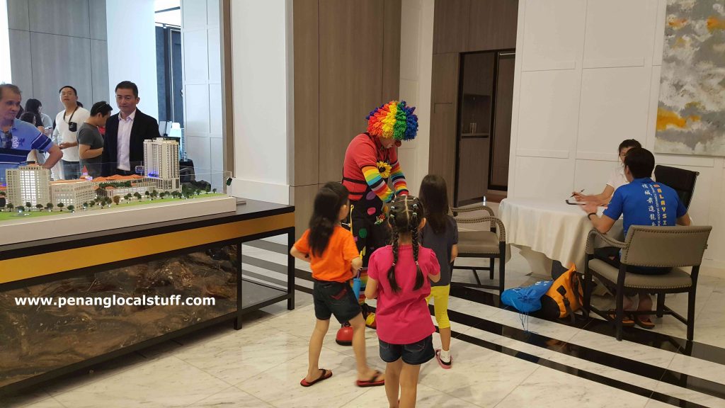 Clown At Straits Residences