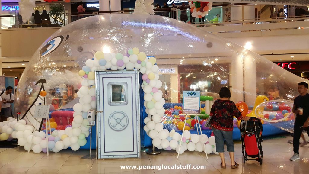 Whale Of Fun Balloon Zone At Queensbay Mall
