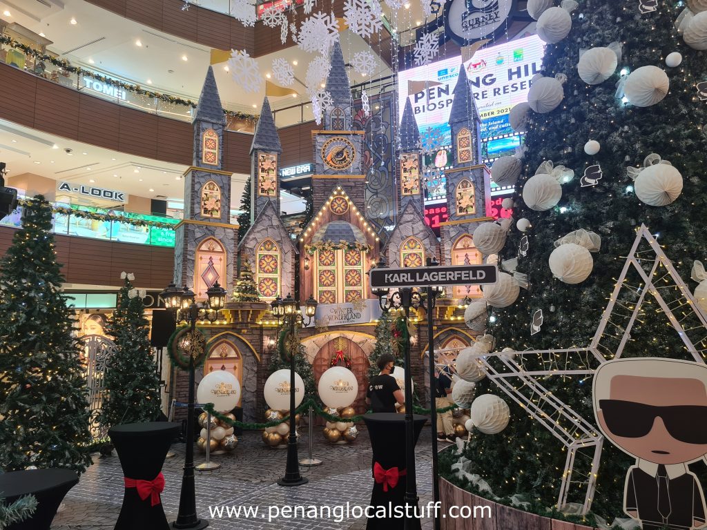 Christmas Winter Wonderland Gurney Plaza