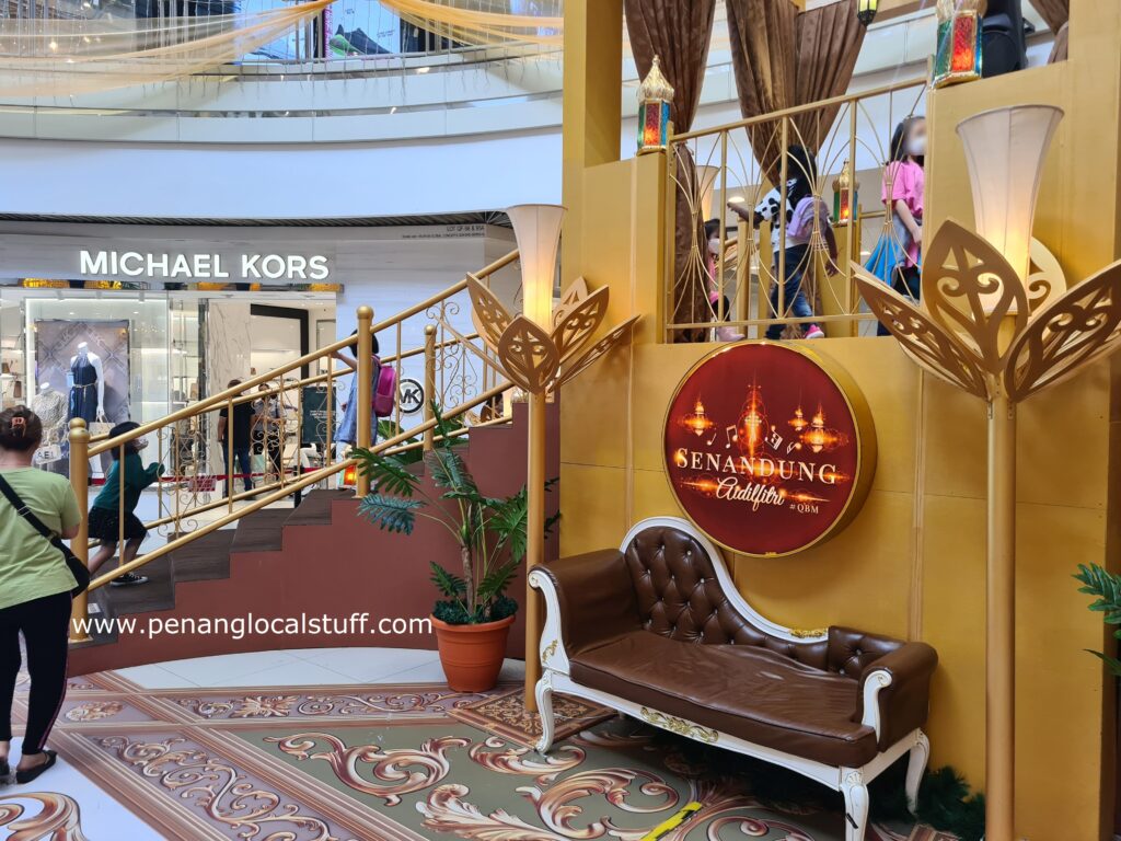Queensbay Mall Hari Raya Decorations