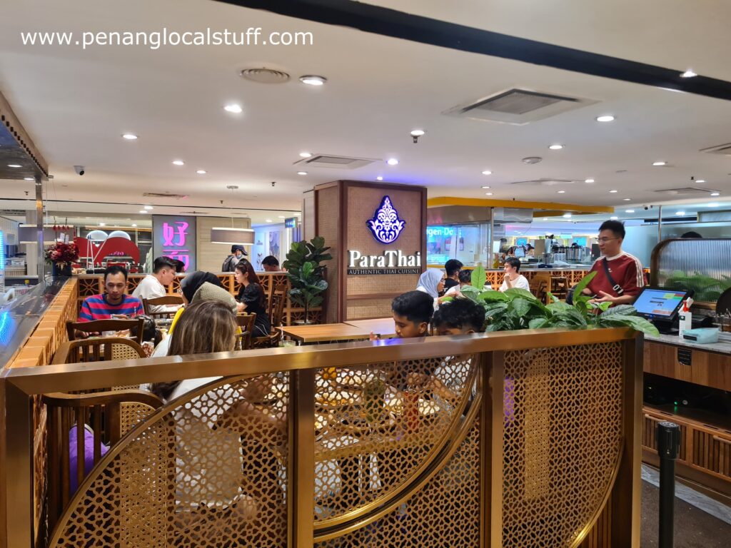 ParaThai Restaurant Dining Area